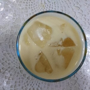 バナナ&パイナップル&カルピス豆乳